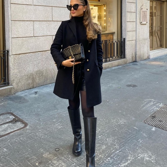 New Look Black high knee Boots - Picture 2 of 8